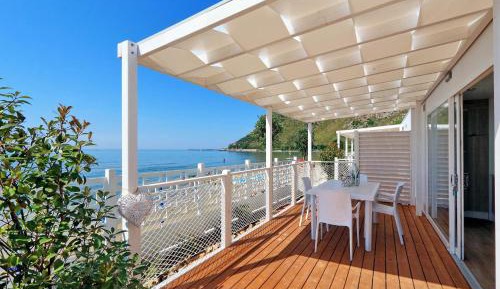 Mobile Home with Sea View