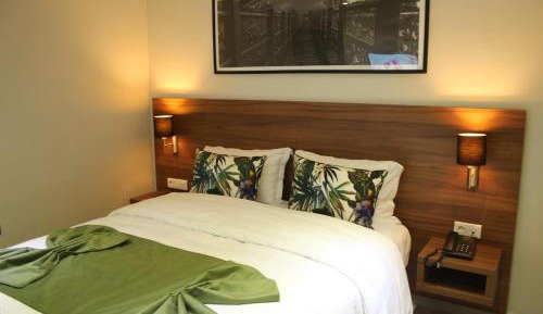 Suite with Sea View Or Pool View