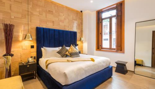 Superior Deluxe Double or Twin Room 