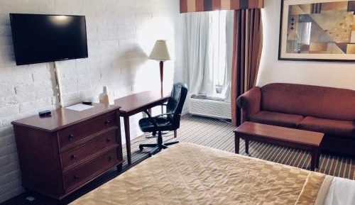 King Suite with Spa Bath