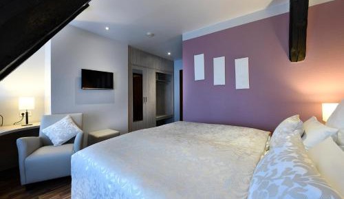 Standard Double Room with French Bed