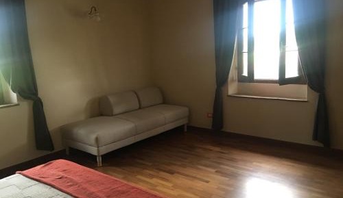 Deluxe Room (2 Adults + 1 Child)