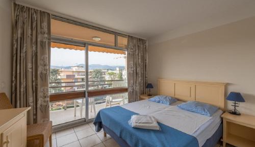 Comfort One-Bedroom Apartment (6 People)