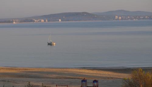 Standard Double Room with Sea View (2 Adults + 1 Child) 