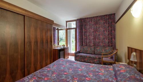 Standard Double Room with Pool View