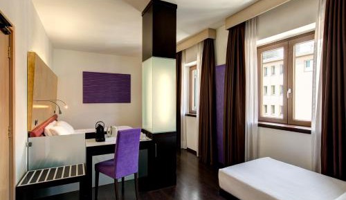 Superior Triple Room with One Queen Bed and One Single Bed