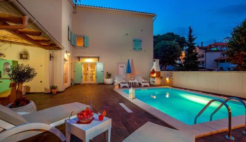 Villa with Sea View
