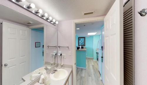 Two Bedroom Apartment 