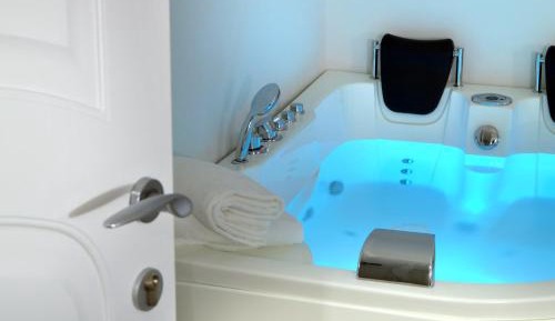 Suite with Spa Access