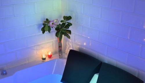 Suite with Spa Bath