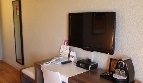 Standard Room with 2 Single Beds - Non-Smoking