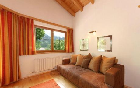 Two-Bedroom Apartment with Balcony 2