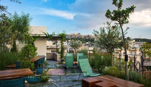 Superior Apartment- Split Level