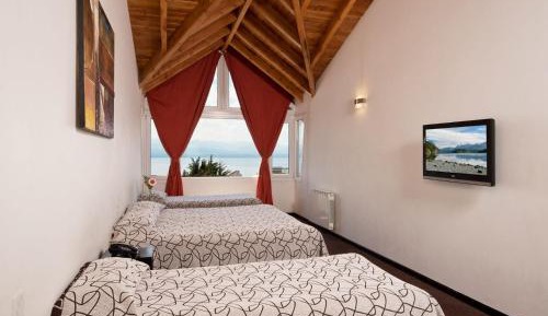 Triple Room with Lake View