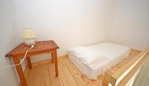 Single Room with Private Bathroom