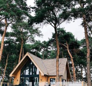 Superior Chalet