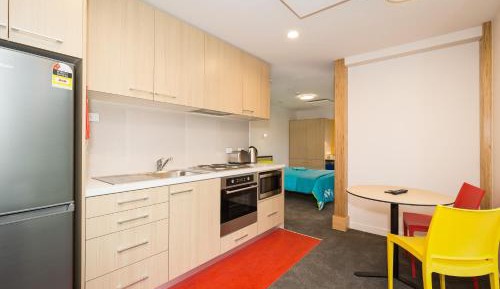 Deluxe Studio Apartment