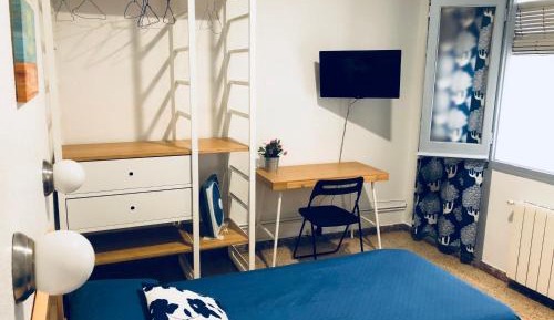 Twin Room with Shared Bathroom
