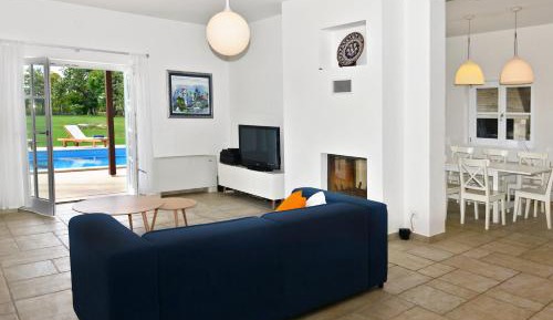 Deluxe Villa
