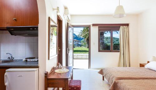 Studio with Garden View