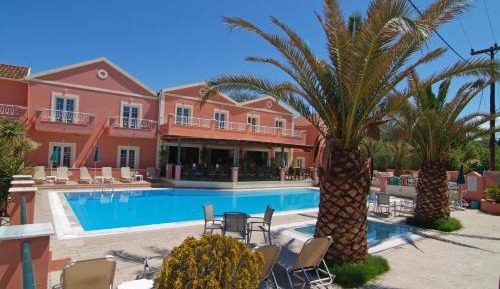 Deluxe Double or Twin Room with Pool View