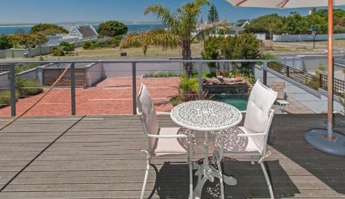 Double Room with Balcony and Sea View