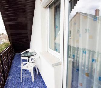 Studio with Balcony