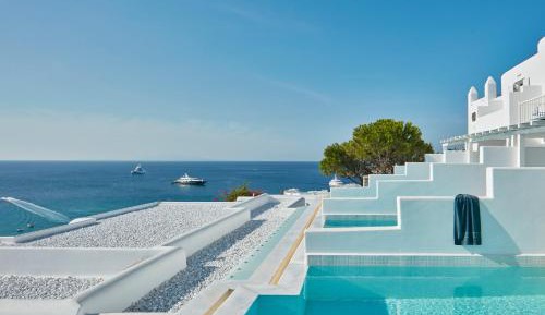 White Bliss Room with Private Pool