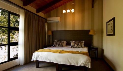 Standard Twin Room Non-Sea facing