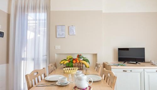 One-Bedroom Apartment (2 Adults)