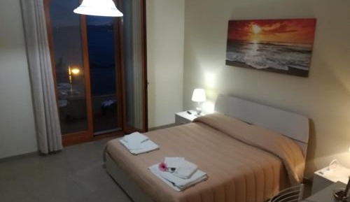 Deluxe Double Room with Sea View