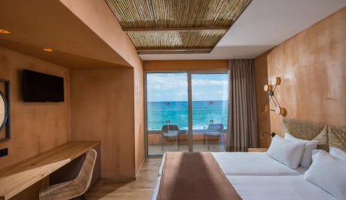 Superior Room with Sea View