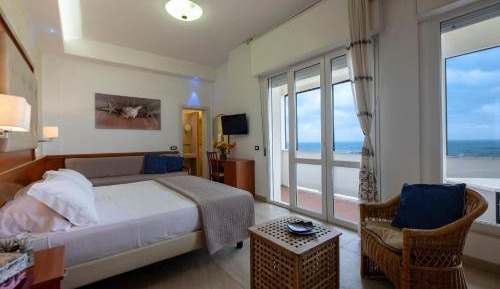 Superior Double Room with Sea View