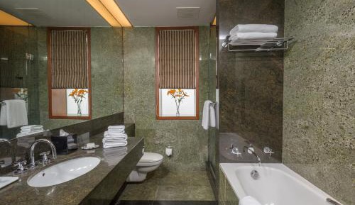 Signature Room