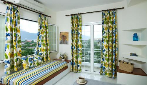 One-Bedroom Apartment - Second Floor