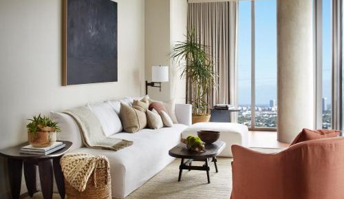 Panoramic One Bedroom Suite
