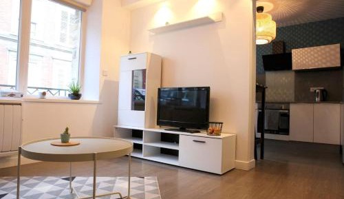 Studio Apartment
