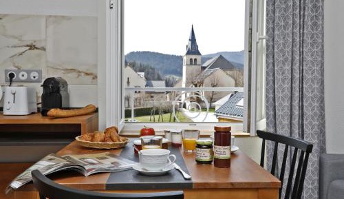Studio with Garden View
