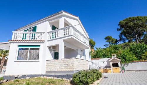 Two-Bedroom Holiday Home