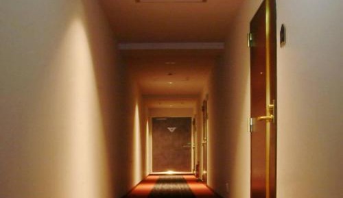 Corner Twin Room
