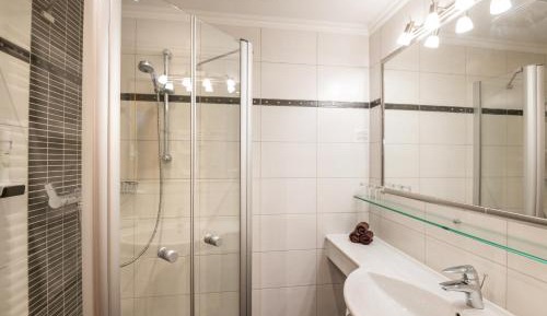 Triple Room with Balcony