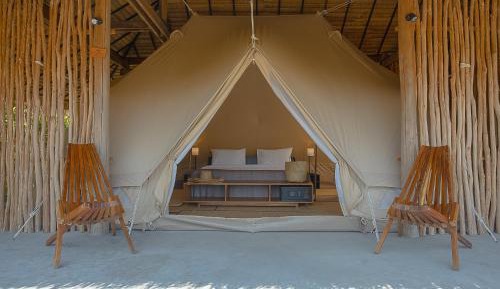 Seaview Deluxe Tent