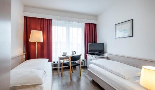 Small Twin Room