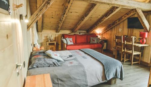 Double Room with Mountain View