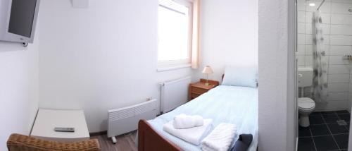 Single Room with Private Bathroom