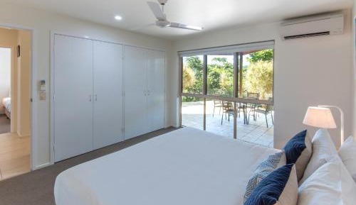 4 bedroom apartment with sea view - Apartment 5