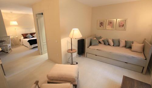 Queen Suite