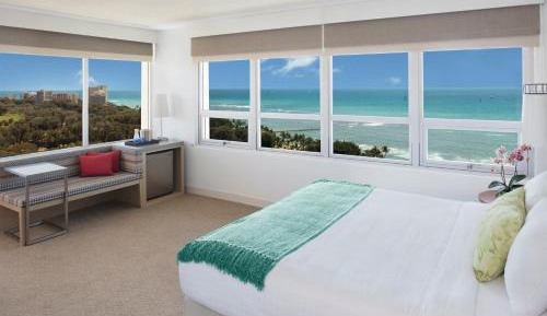 Premier Ocean View Balcony, King