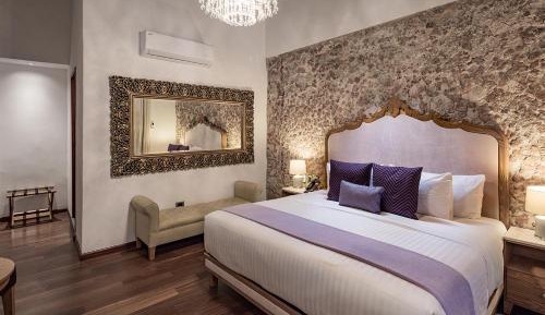King Room with Balcony