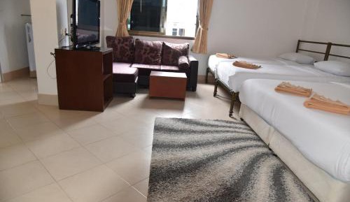 Classic Quadruple Room